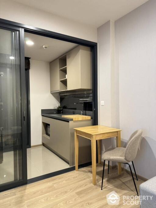 1-BR Condo at Oka Haus Sukhumvit 36 near BTS Thong Lor