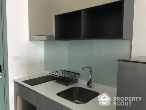 1-BR Condo near BTS Ari