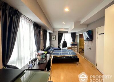 1-BR Condo at Lumpini Place Water Cliff in Chong Nonsi