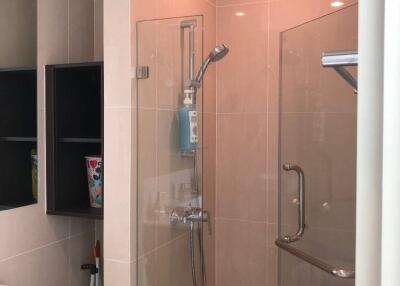 1-BR Condo at Noble Revolve Ratchada 2 near MRT Thailand Cultural Centre