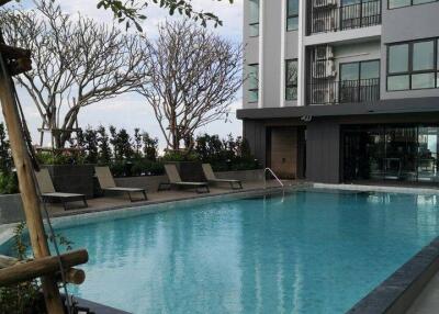 2-BR Condo at Supalai Loft Prajadhipok-Wongwian Yai near BTS Wongwian Yai