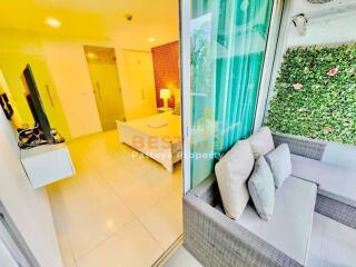 3 Bedrooms Condo in Club Royal Wongamat C011978