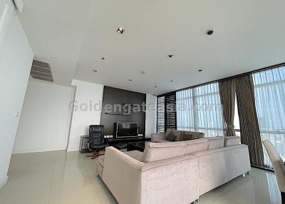 3 Bedrooms Condo at Athenee Residence - Ploenchit - Wireless Road