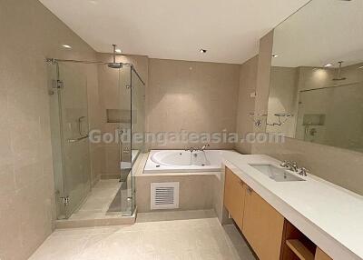 3 Bedrooms Condo at Athenee Residence - Ploenchit - Wireless Road