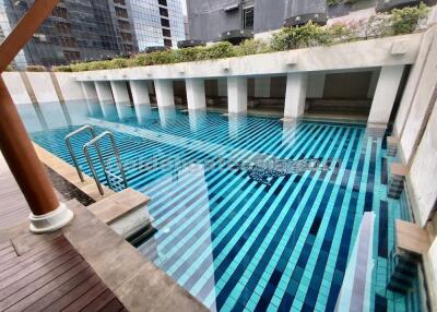 3 Bedrooms Condo at Athenee Residence - Ploenchit - Wireless Road