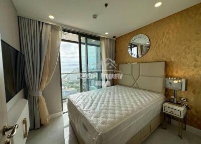 Luxurious, beachfront, 1 bedroom, 1 bathroom for sale in Foreign nane in Copacabana, Jomtien beach.