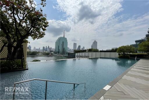 Luxurious 2-Bedroom Apartment with Breathtaking Views Available for Rent at Magnolias Ratchadamri Boulevard