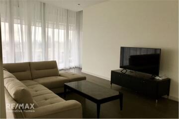 Luxurious 2-Bedroom Apartment with Breathtaking Views Available for Rent at Magnolias Ratchadamri Boulevard