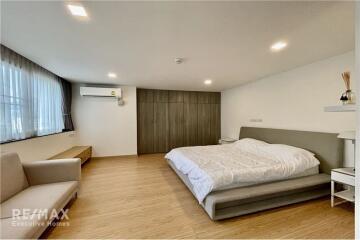 Newly Renovated 3-Bed Condo for Sale with Tenant  President Park Sukhumvit 24  MRT Queen Sirikit 13 Mins Walk