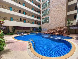 2 Bedrooms Condo in Nova Atrium Central Pattaya C003393