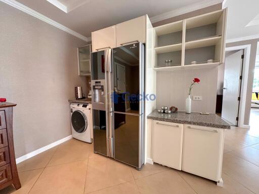 2 Bedrooms Condo in Nova Atrium Central Pattaya C003393