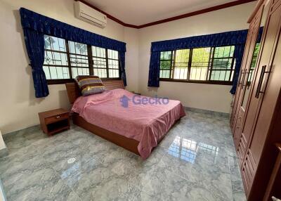 2 Bedrooms House in Ponthep 1 East Pattaya H011733