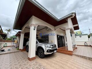 2 Bedrooms House in Ponthep 1 East Pattaya H011733