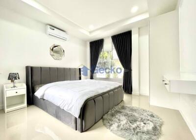 3 Bedrooms House in Eastiny Park 2 East Pattaya H011734