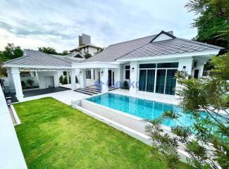 3 Bedrooms House in Eastiny Park 2 East Pattaya H011734