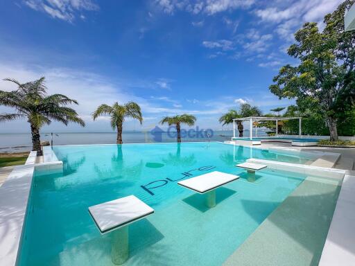 2 Bedrooms Condo in Pure Sunset Beach Na Jomtien C011736