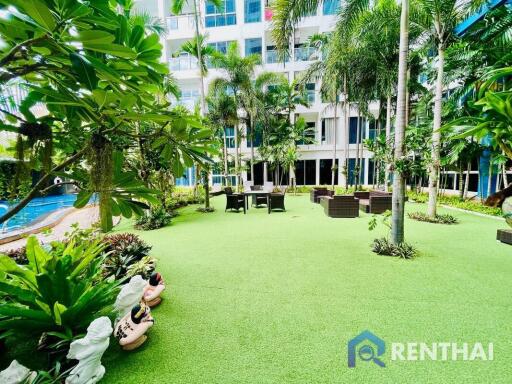 Fully-Furnished 2-Bed Condo in Pattaya