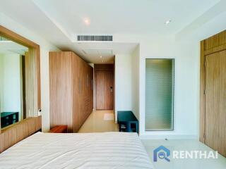 Fully-Furnished 2-Bed Condo in Pattaya