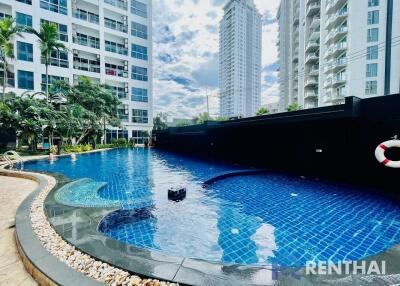 Fully-Furnished 2-Bed Condo in Pattaya