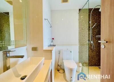 Fully-Furnished 2-Bed Condo in Pattaya