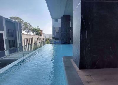 1 Bedroom Condo in The Base Central Pattaya C010353