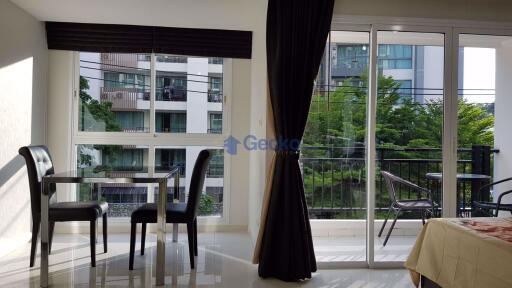 Studio Condo in Avenue Residence Central Pattaya C009210