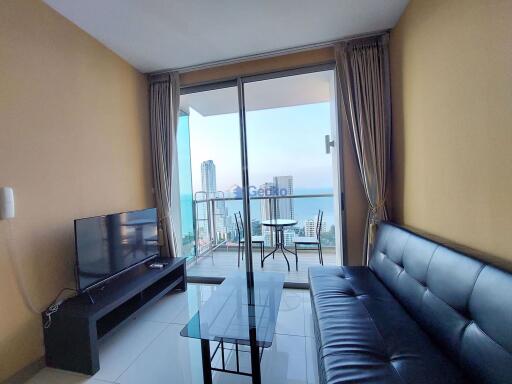 1 Bedroom Condo in The Riviera Wong Amat Beach Wongamat C009798