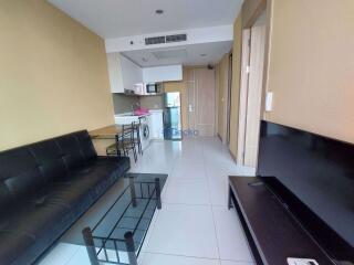 1 Bedroom Condo in The Riviera Wong Amat Beach Wongamat C009798