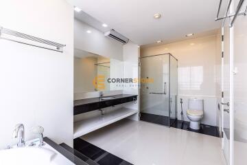 2 bedroom Condo in The Residences @ Dream Pattaya Na Jomtien