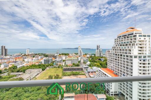 Discover The Vision in Pratumnak Hill, Pattaya 2 bed with Sae view.