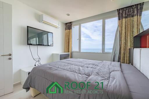 Discover The Vision in Pratumnak Hill, Pattaya 2 bed with Sae view.