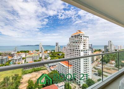 Discover The Vision in Pratumnak Hill, Pattaya 2 bed with Sae view.