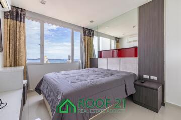 Discover The Vision in Pratumnak Hill, Pattaya 2 bed with Sae view.