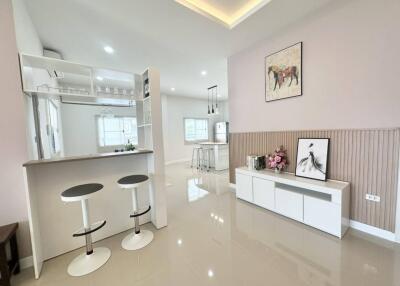 Beautiful house in Huay Yai for sale