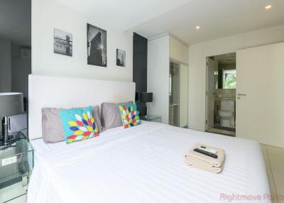 2 Bed Condo For Sale In Central Pattaya - City Center Residence