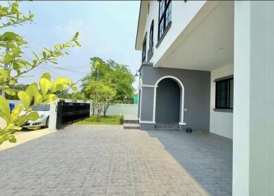 House for Sale in San Phak Wan, Hang Dong