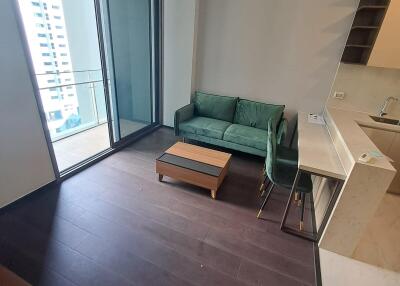 Laviq Sukhumvit 57