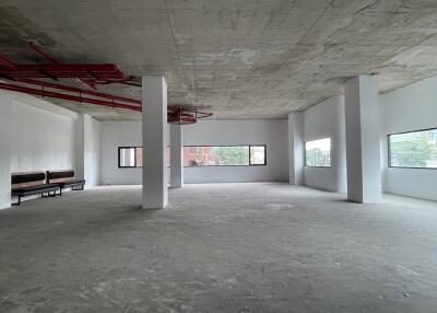 Commercial Space for Sale in The City