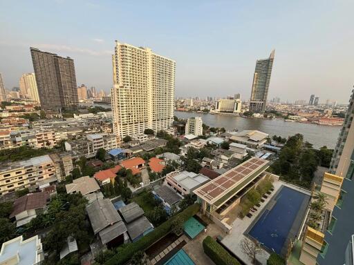 Condo for Rent at Watermark Chao Phraya