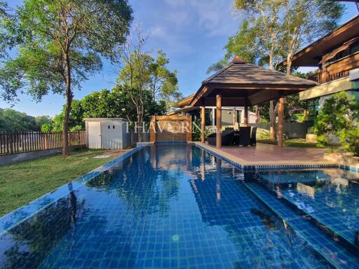 House For sale 4 bedroom 275 m² with land 704 m² in The Village at Horseshoe Point, Pattaya