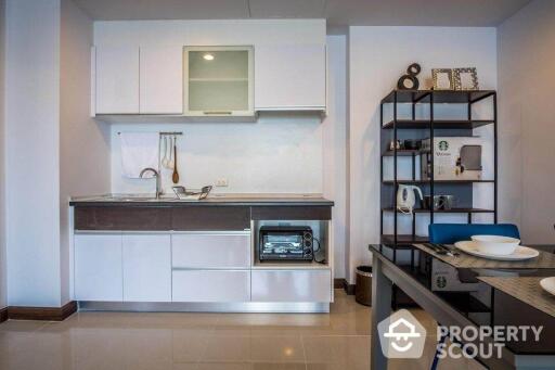 2-BR Condo at Supalai Premier @ Asoke near MRT Phetchaburi