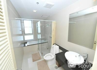 2-BR Condo at Nusasiri Grand Condominium near BTS Ekkamai