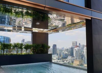 1-BR Condo at Khun By Yoo Inspired By Starck near BTS Thong Lor