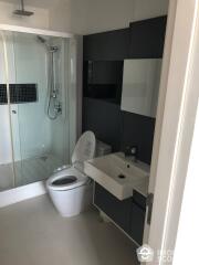 2-BR Condo at The Room Sukhumvit 62 near BTS Punnawithi (ID 435770)