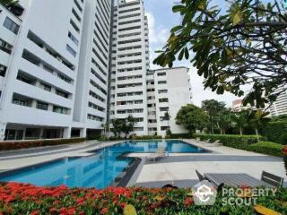 3-BR Condo at D.S. Tower 2 Sukhumvit 39 Condominium near MRT Sukhumvit