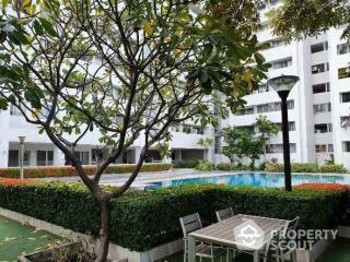 3-BR Condo at D.S. Tower 2 Sukhumvit 39 Condominium near MRT Sukhumvit