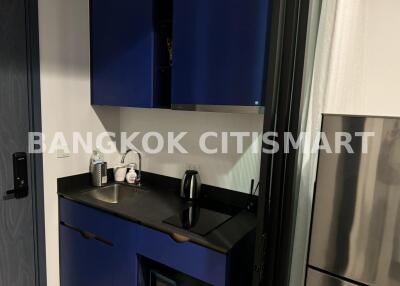 Condo at XT Ekkamai for sale