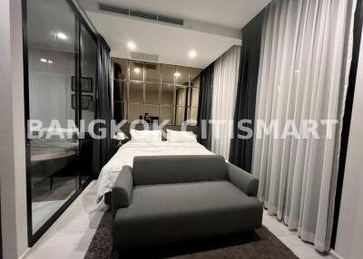 Condo at Noble Ploenchit for rent