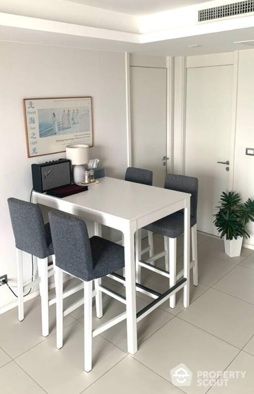 2-BR Condo at Circle Sukhumvit 31 near MRT Sukhumvit