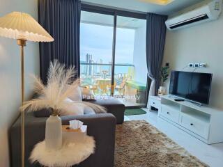 1 Bedroom Condo in The Peak Towers Pratumnak C011980